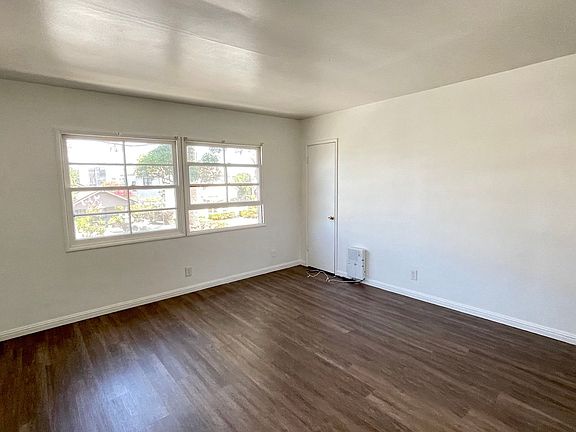 5th image of 3340 E 2nd St Unit 4