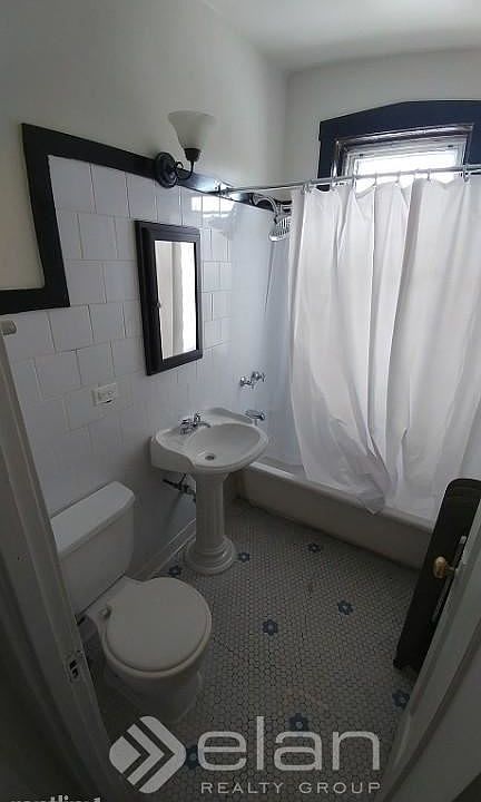 1st image of 4354 N Elston Ave APT 308