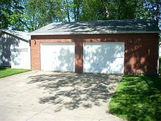 2nd image of 2235 Ross Dr