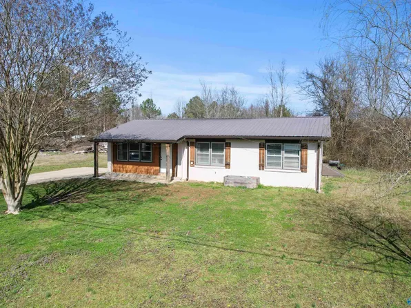 105 Husky Dr, Toney, AL 35773