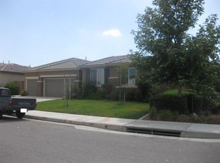 28255 Rocky Cove Dr, Sun City, CA 92585