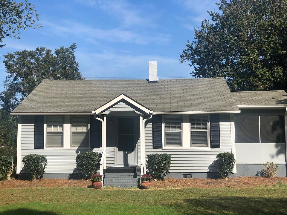 Cottage style home. Clean and well maintained. Screened porch off living room.