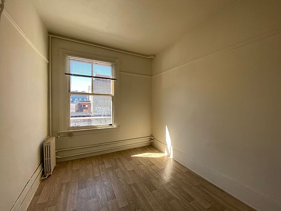2nd image of 917 Kearny St Suite 303