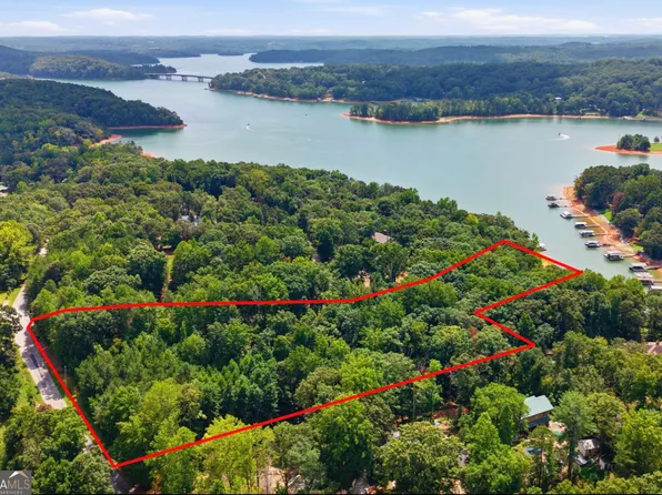 3610-3620 Looper Lake Cv, Gainesville, GA 30506
