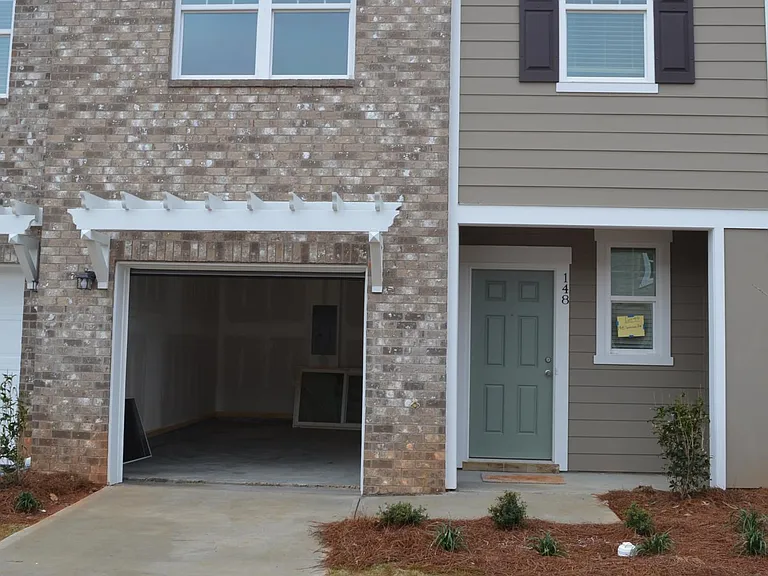 Front Elevation of Townhome