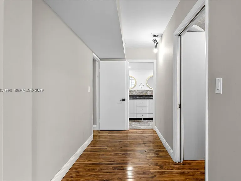 1690 NE 191st St #3021 — Photo 14