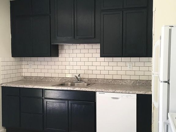 All kitchen appliances included