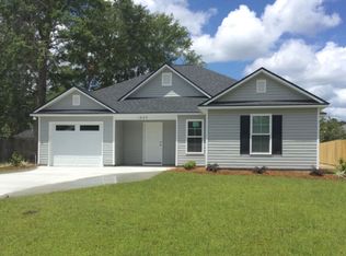 1825 Chestnut Dr, Valdosta, GA 31602