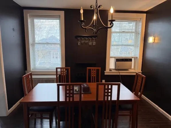 33 62nd Street image 2 of 20