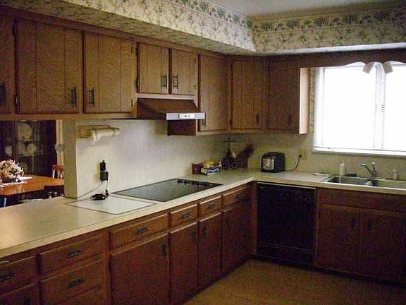 4th image of 55847 Oak Manor Pl