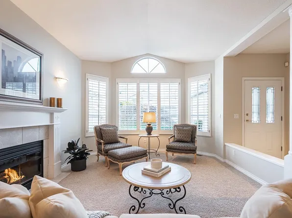 2688 150th St #37, Surrey, BC V4P 1P1