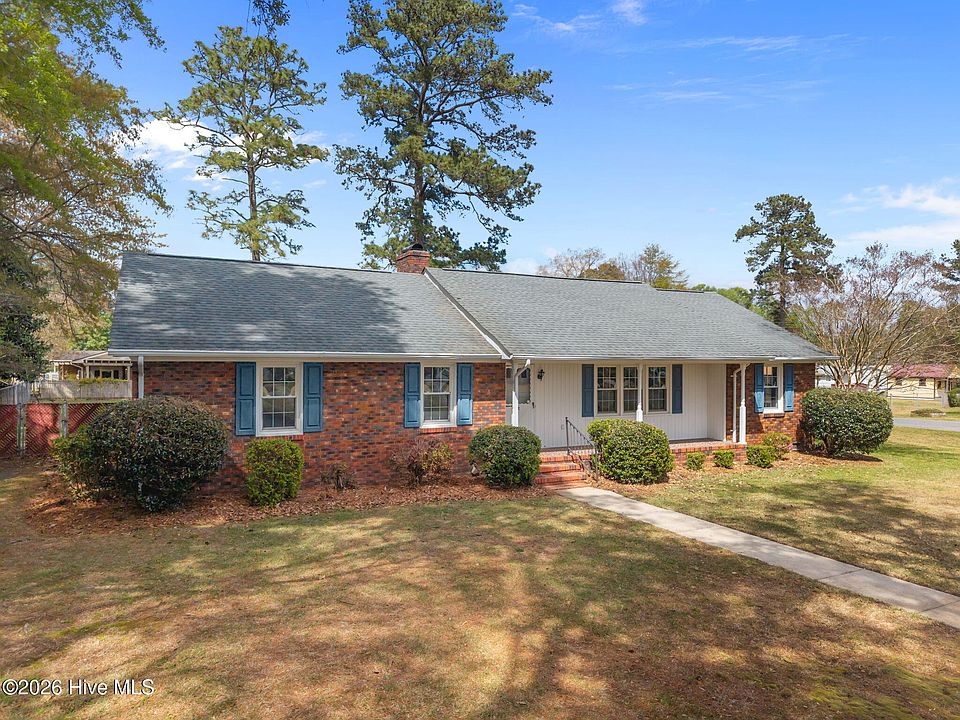 1st image of 2212 Longleaf Pine Drive