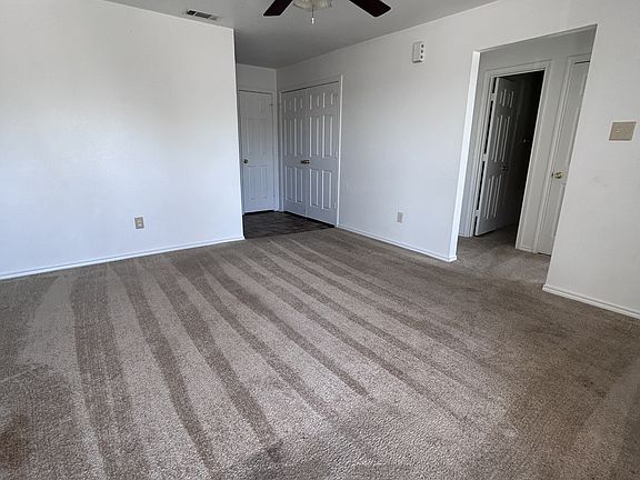 2nd image of 3209D Toledo Dr