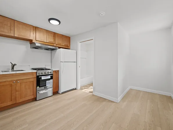 1316 W 35th St #2, Los Angeles, CA 90007