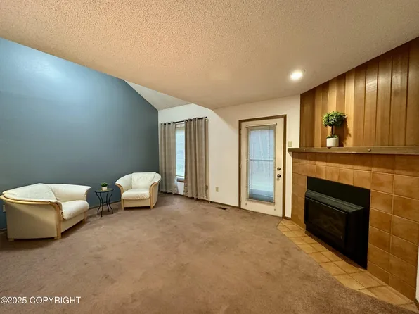 13103 Brandon St Unit 14, Anchorage, AK 99515