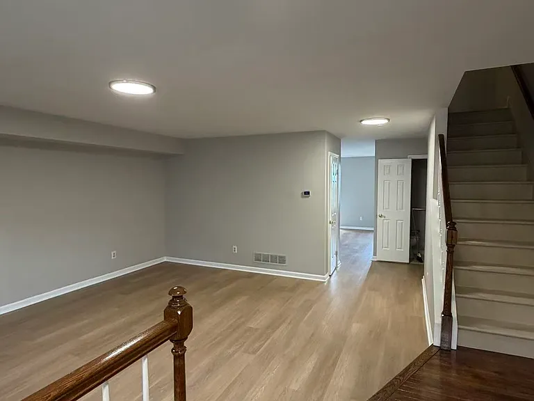 2205 Winterbridge Ln — Photo 5