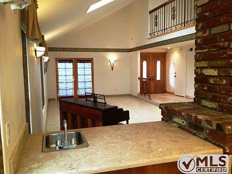4th image of 7953 Casaba Ave