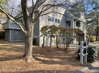 9 Alder Ln, Avon, CT 06001