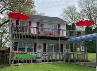 9425 E 520 S, Wolcottville, IN