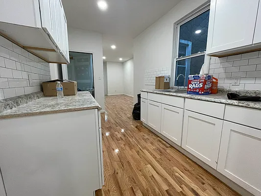 Rented by Coda Real Estate NYC | media 19