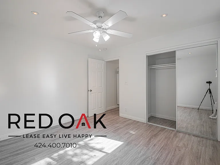 1303 W 25th St #2 — Photo 16