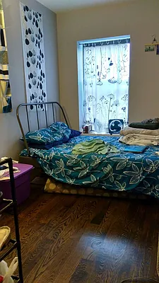 Rented by Signature Property Realty | media 10