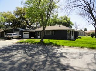 10154 Valencia Dr, Houston, TX 77013