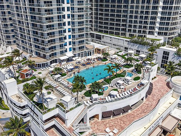 2nd image of 505 N Fort Lauderdale Beach Boulevard #605