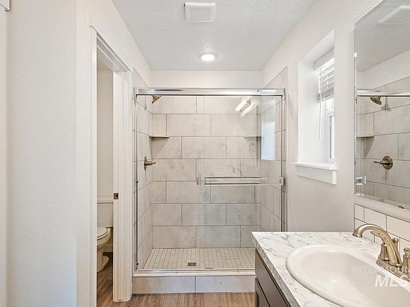 5th image of 352 N Tessa Ln