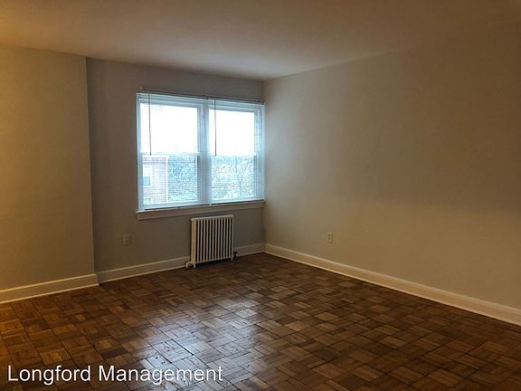 4th image of 1724 N Quinn St APT 306