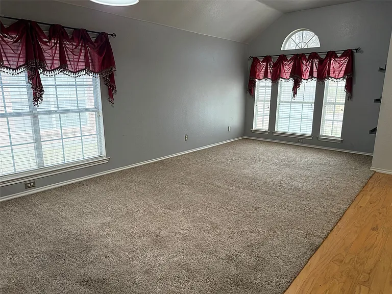 8617 Shadow Trace Dr — Photo 7
