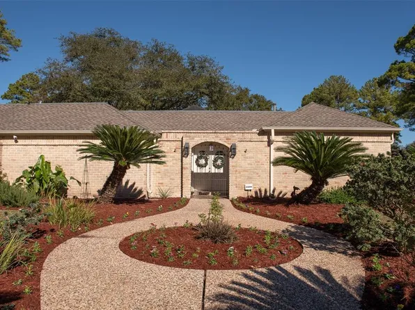 10602 Cypresswood Dr, Houston, TX 77070