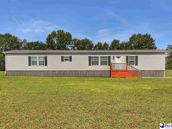 2nd image of 525 Oaky Point Rd