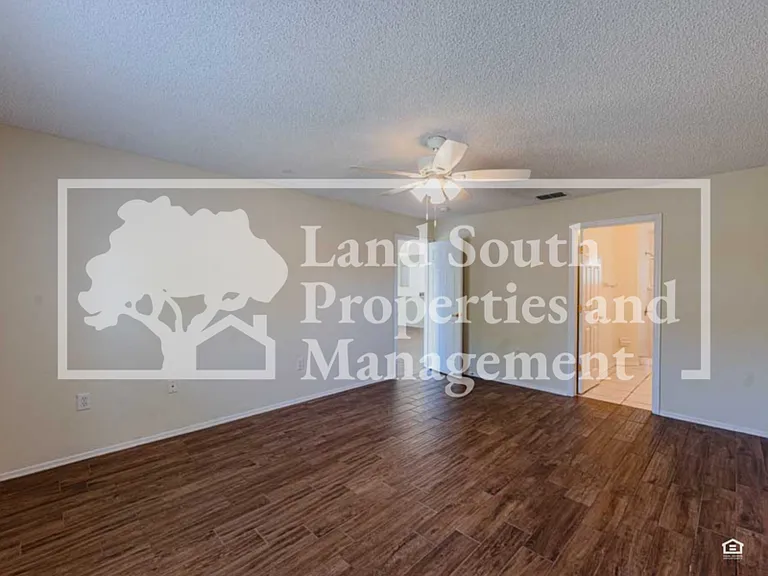 7053 Cascades Ct — Photo 15