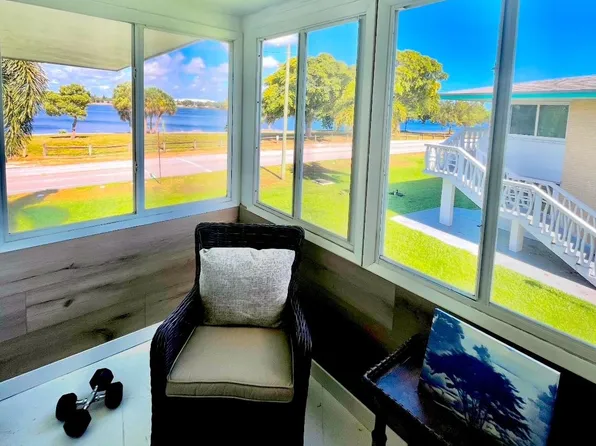 2180 Lake Osborne Drive #11, Lake Worth Beach, FL 33461