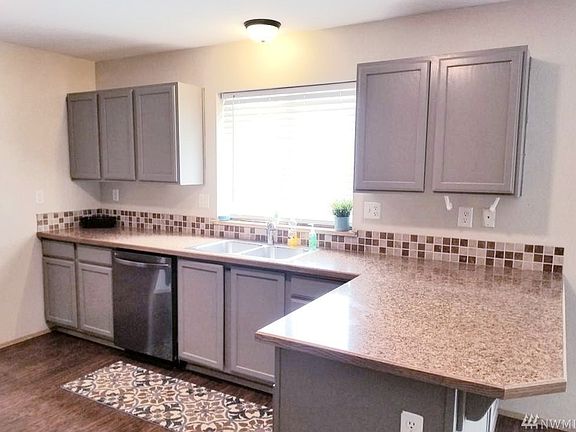 4th image of 7604 195th Street Ct E