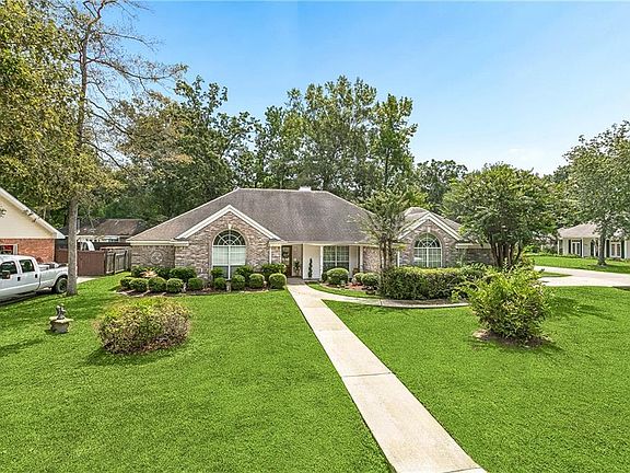 2nd image of 6032 Chateau Loire Cir