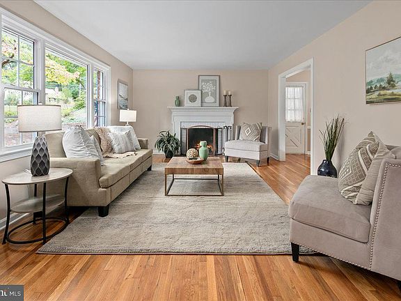 5th image of 5025 Kingston Dr
