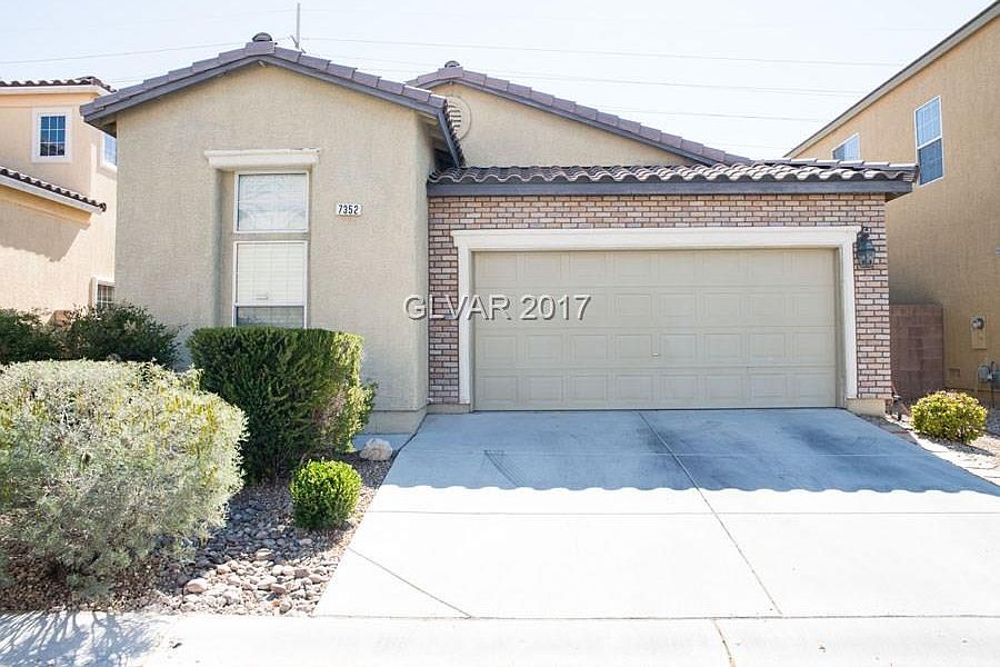1st image of 7352 Savannah Falls St
