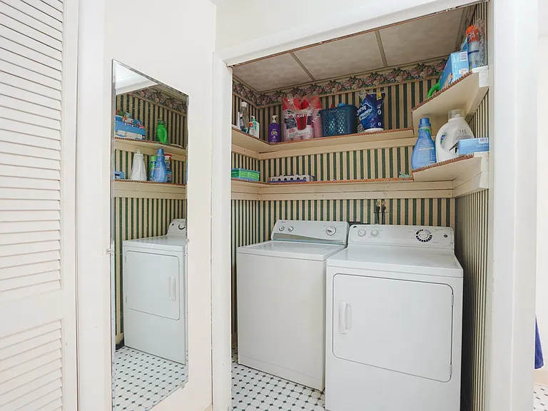 1501 Light St #2 — Photo 11