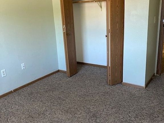 5th image of 2707 Hawken St APT 13