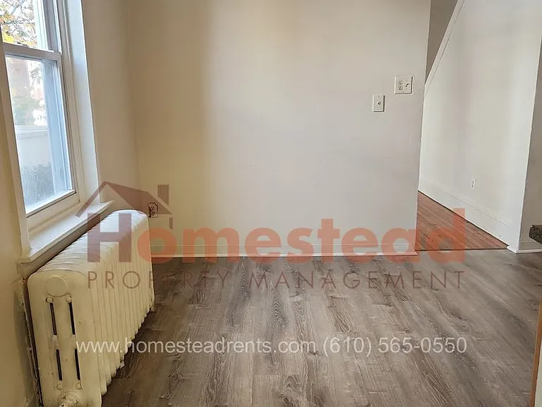 310 Moore St — Photo 12