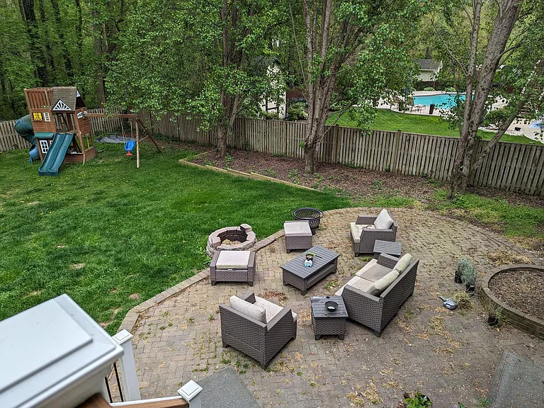8913 Union Farm Rd — Photo 6