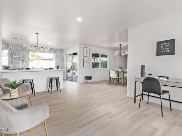 102 W KERRY Lane, Phoenix, AZ 85027