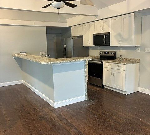2nd image of 41 Exeter Rd #3