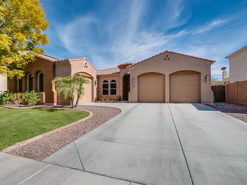 1st image of 2417 E Charlene Pl