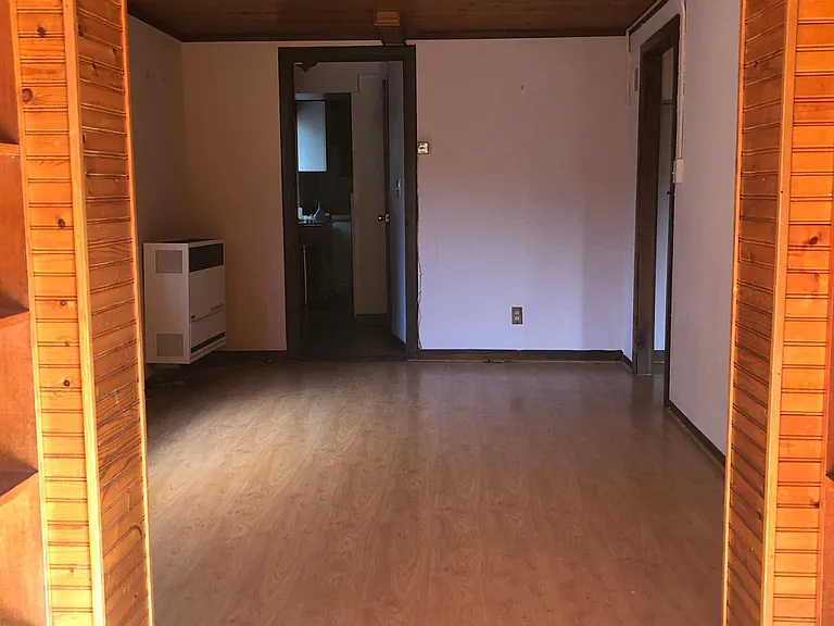 270 Fowler Ave — Photo 9