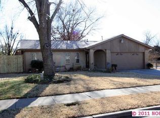11808 E 27th St, Tulsa, OK 74129
