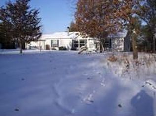 1935 N 989th, Eau Claire, WI 54701