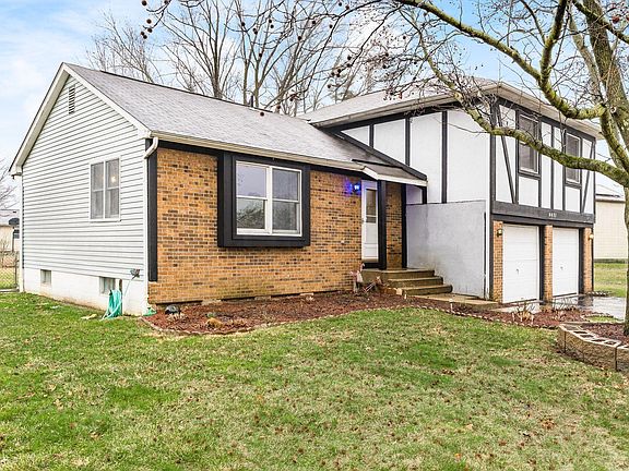 3rd image of 6451 Teapot Ln